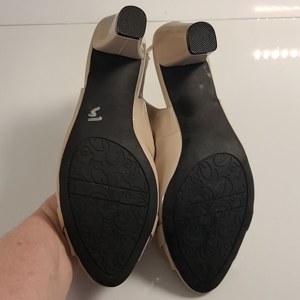 Life Stride NWOT Simply Comfort Heels - 9 Wide - Picture 9 of 11